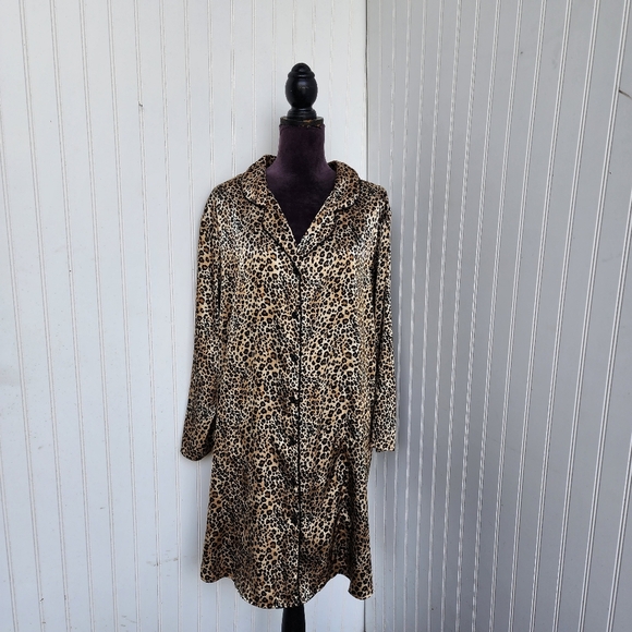 Avenue Body Collared Button Down Sleep Shirt Night Pajamas Satin Leopard 18/ 20 - Picture 1 of 11